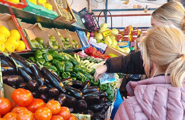 Cooking Class in Athens with Shopping in Central Market & Lunch