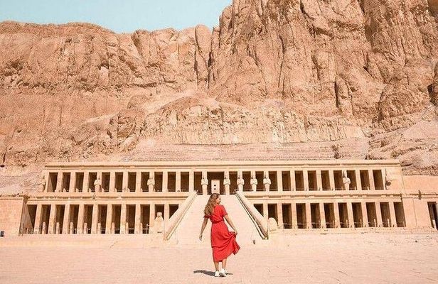 Amazing 3 Night Nile Cruise Aswan to Luxor including Balloon By Plane from Cairo