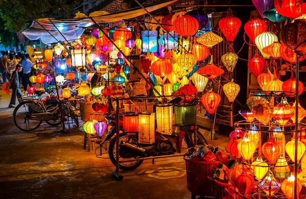 Private trip Discover Da Nang's beauty and Hoi An by night