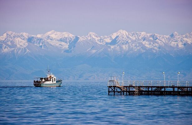 One-day adventure to the stunning Issyk Kul lake