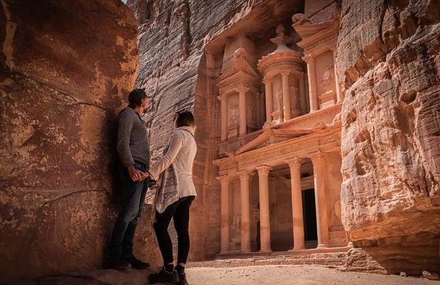 2 Days Petra and Wadi Rum Private Guided Tour