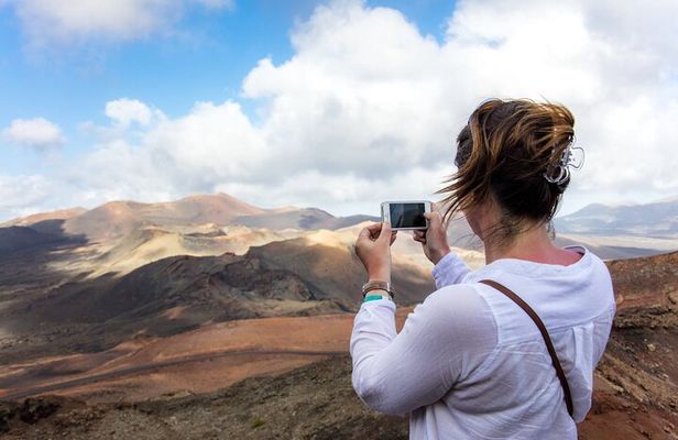 Lanzarote Volcano Half Day Tour with BBQ