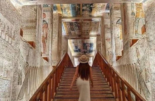 4 Days Nile Cruise From Aswan to Luxor 5*