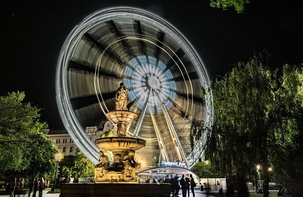 Sightseeing tour around Best spots of Budapest