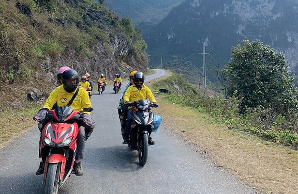 3-Day Ha Giang Loop Tour from Ha Noi and Return