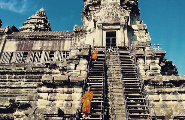 2 Days Private Tours From Sunrise Angkor Wat And Sunset Tonle Sap Lake