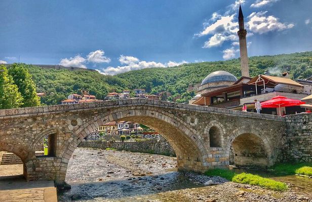 Prizren Walking Tour: Explore the Heritage of Open Museum City