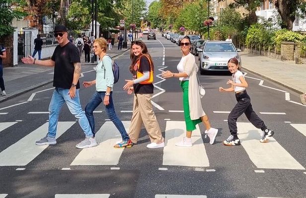 Private The Beatles Taxi Tour in London
