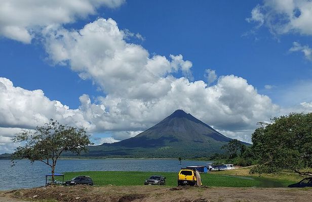 Lake Arenal Crossing from La Fortuna to/from Monteverde