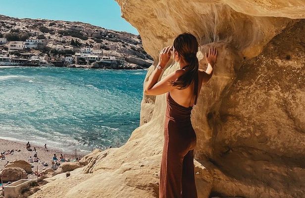 Minoan Luxuries: Ancient Palaces, Messara Wine Routes & Matala