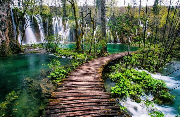 From Zadar: Plitvice Lakes with Boat Ride & Zadar Old town tour