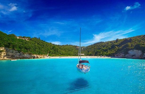 Luxury Private Cruise to Paxos, Antipaxos & Blue Caves with Lunch