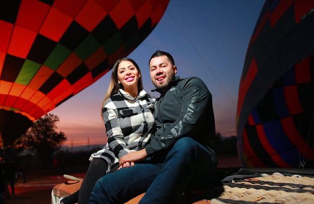 Balloon flight + Breakfast + Pyramids + Transportation (Optional)