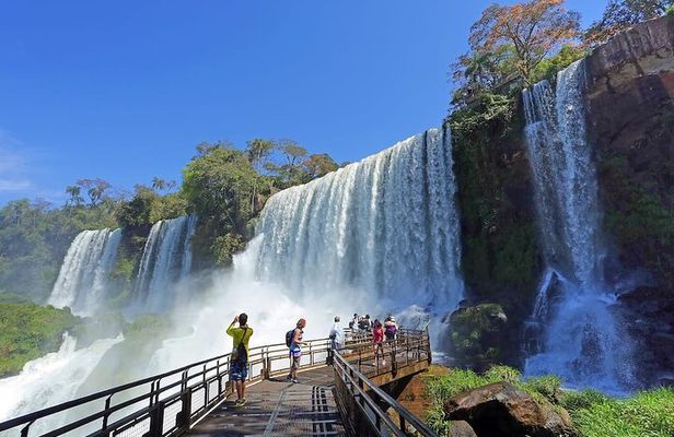Tour Iguassu Falls Argentina side