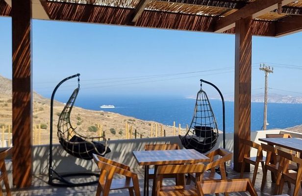 Winery Tour and Tasting in Tinos with the Winemaker