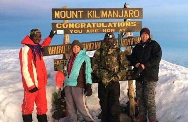 Mountain Kilimanjaro Climbing 7 Days Lemosho Route