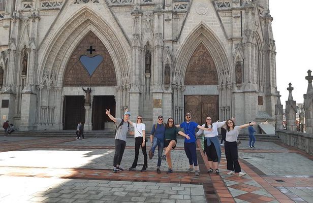Experiential Walking tour in Quito's Old Town