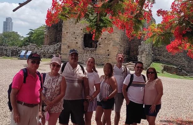 2 Hours Tour to Panama La Vieja for Groups