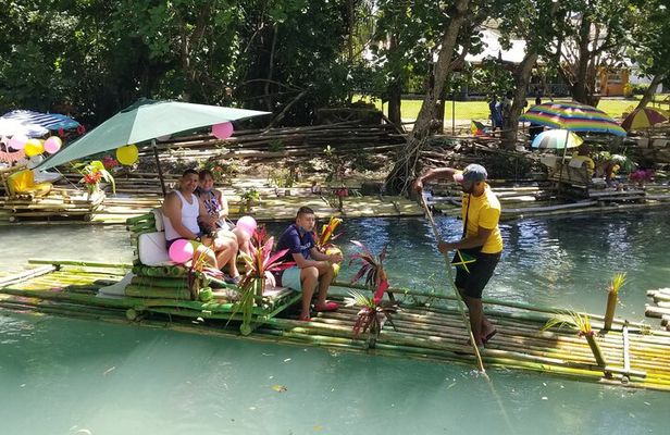 Private Martha Brae Raft and Luminous Lagoon Tour with Dinner