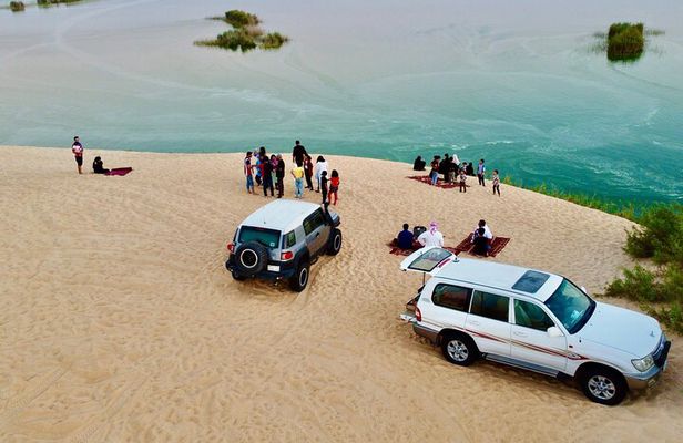 Private Tour to the Yellow Lake and Sand Dunes