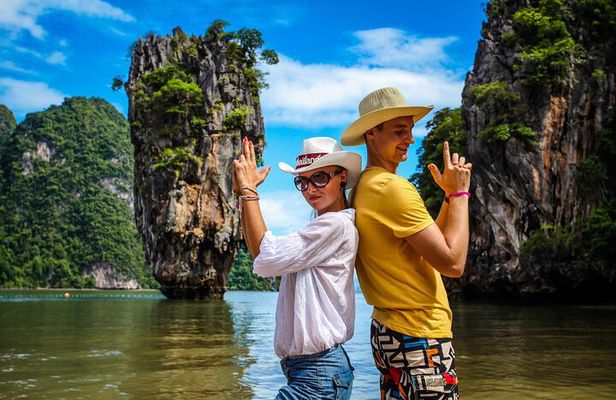 James Bond Island & PhangNga Bay Explorer Tour with Canoe & Lunch
