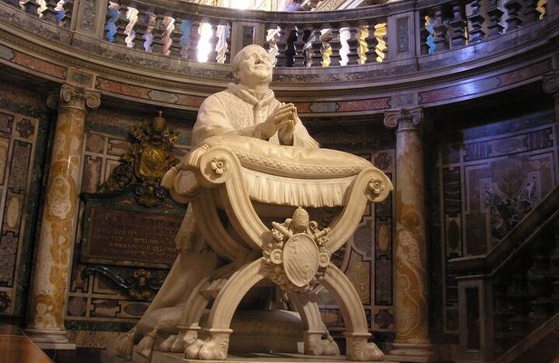 Vatican Basilicas and Holy Doors Small-Group Tour