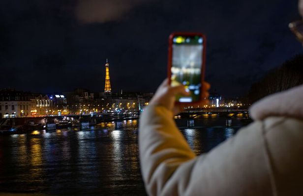 Paris by Night: Evening Walking Tour through the City of Lights