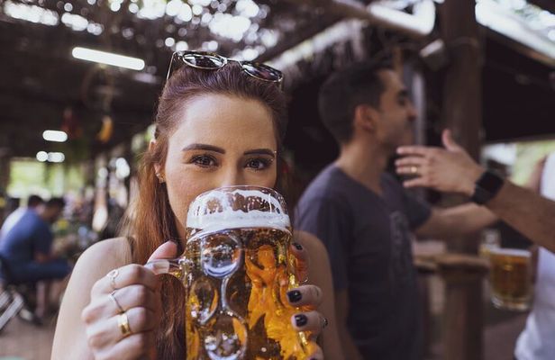 Fun Walking Beer Tasting Tour in Vilnius