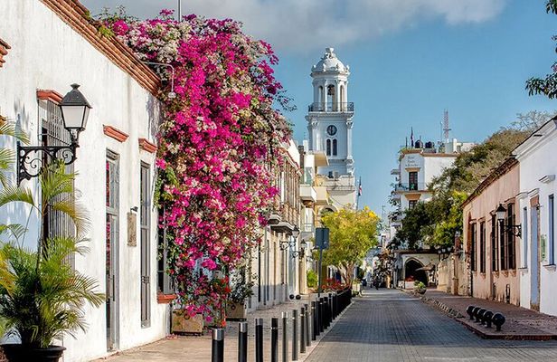 Full-Day Tour in Santo Domingo from Punta Cana with Lunch