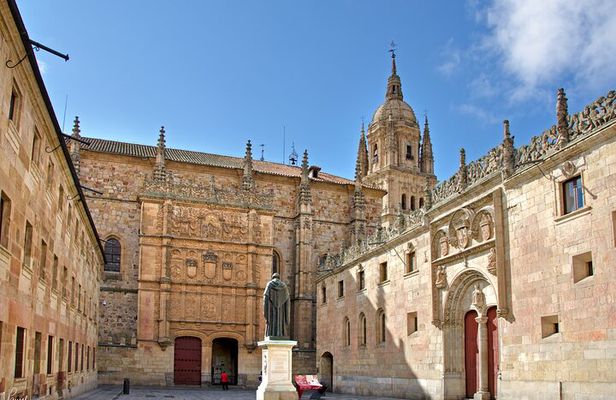  Private Tour in Salamanca Universitaria