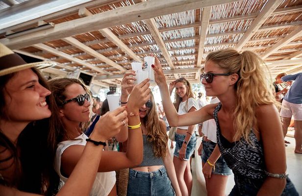 4 Hours Turkish Dining Experience in Istanbul