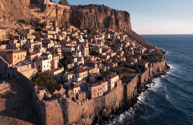 5 Day Majestic Peloponnese Private Tour From Athens with 4* Hotel Included