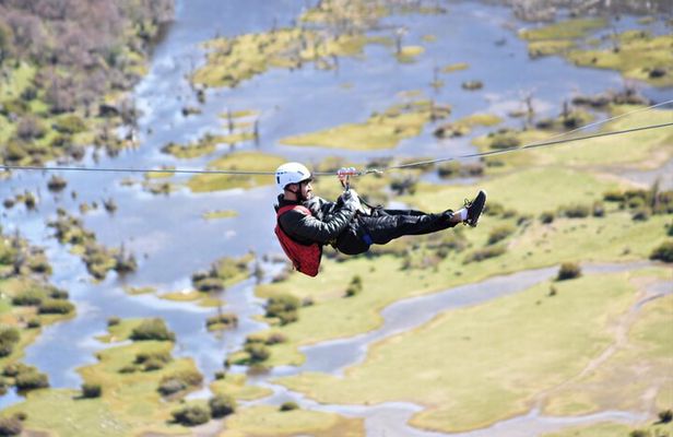 3hrs de Escala y Caminata en Via Ferrata del Cañadón 