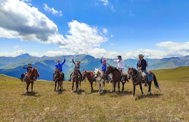 4-Day Horse Riding Tour in Tusheti