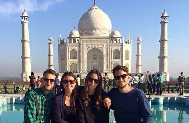 From Jaipur: Same Day Guided Taj Mahal, Agra Fort & Fatehpur Sikri Private Tour