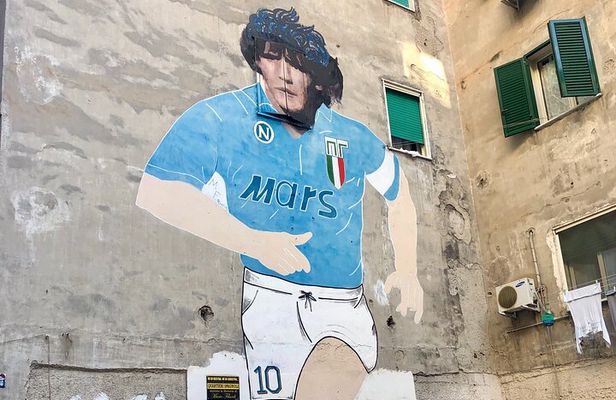 Maradona walking guided tour
