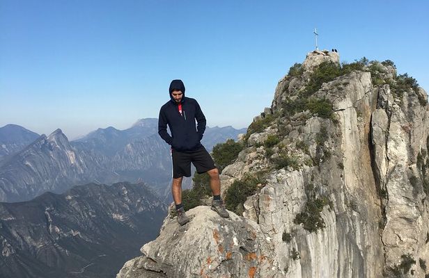 Private Hiking to La M in Chipinque Ecological Park