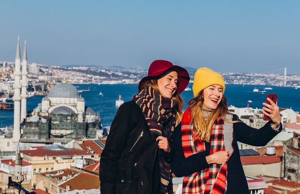 Topkapi Palace, Hagia Sophia, Hippodrome, Blue Mosque and Grand Bazaar Tour