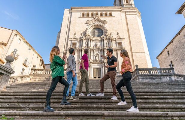 Girona Highlights: Premium Small-Group Tour from Barcelona