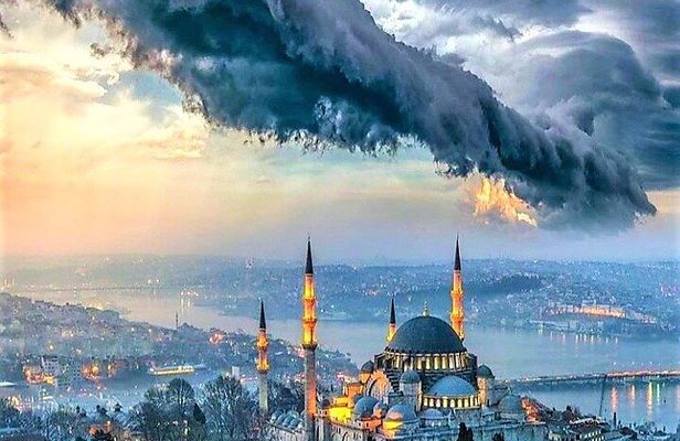 Private Guided "Energy of Istanbul-Skip the Ticket Line" Tour