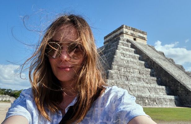 CHICHEN ITZA EXCLUSIVE TOUR, Cenote, Magical Town & Buffet