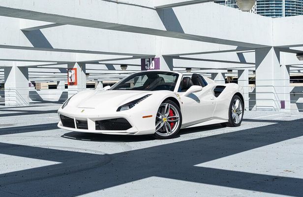 Ferrari 488 Spider Driving