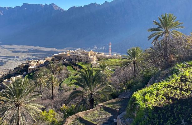 Full Day Tour from Wakan to Jebel Akhdar Trekking