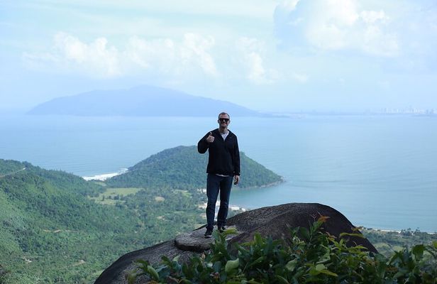 HAI VAN PASS ADVENTURE (Full-Day Private on Motorcycles)