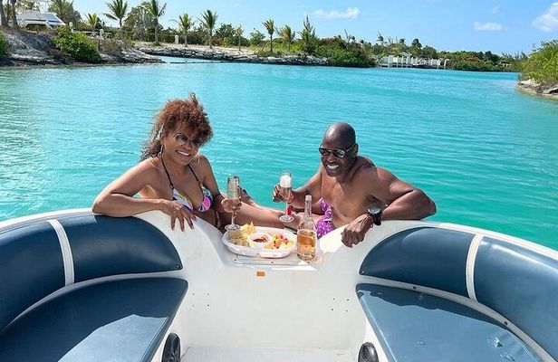 Full Day Private Charter Tour Turks and Caicos 