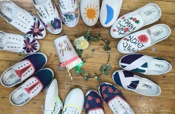 Sneakers Painting Class in Celebration Town