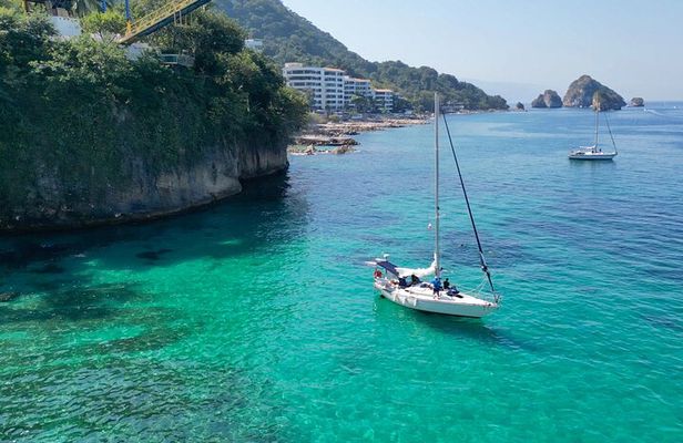 Full-Day Private Sailing Cruise Puerto Vallarta with Snorkeling