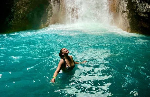 Half-Day La Leona Waterfall Hike with Unimog Ride