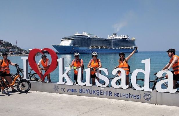 Half Day Private Guided Kusadasi City Bike Tour