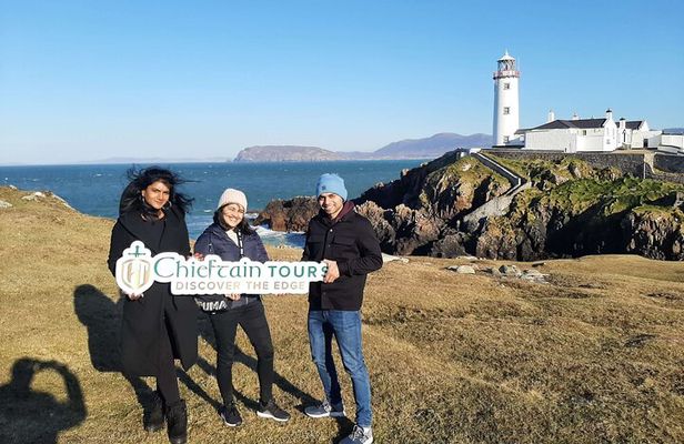 DONEGAL DAY TOUR: Coast and Castles